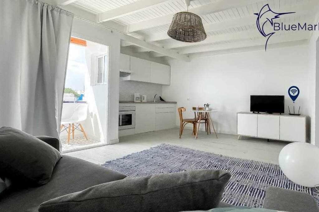 B-rent Bluemarlin Boutique Sea View Apartamento